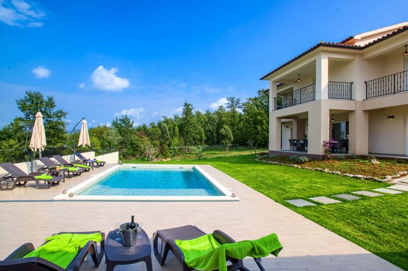 Holiday house with pool Rakalj, Pula, Istria, Croatia